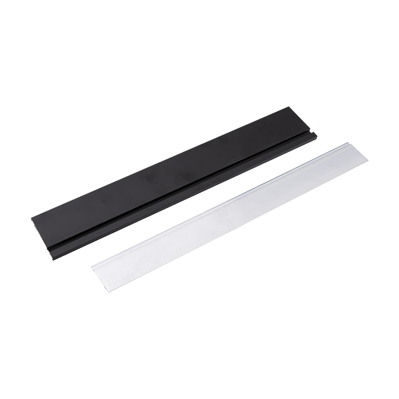 Decentné matné dekoratívne lišty na podlahové lišty